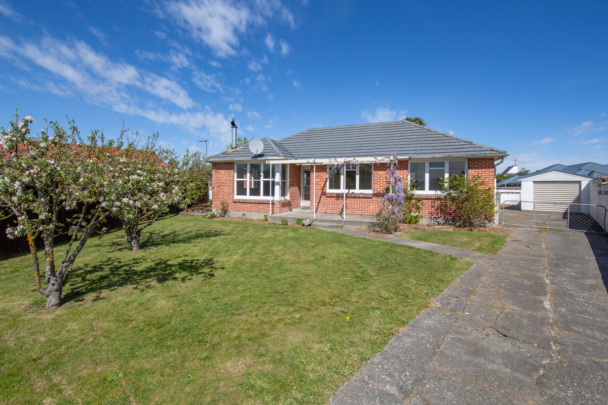 8 Keri Place, Hei Hei, Christchurch - Carousel 2