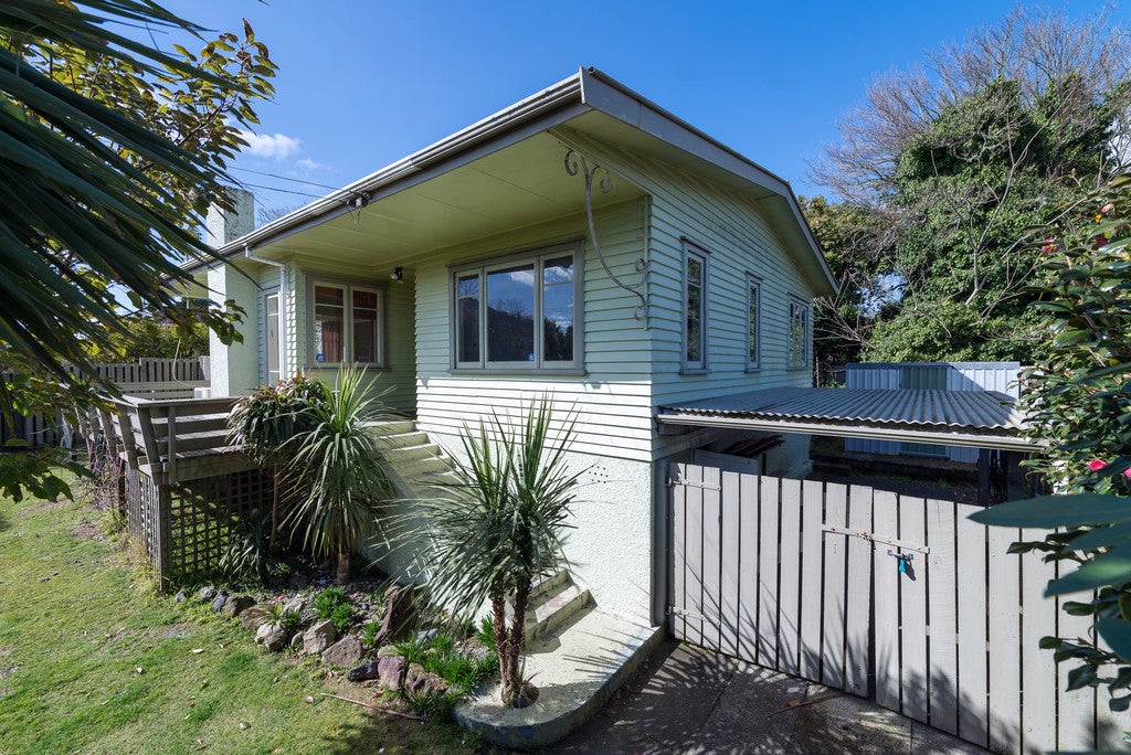 226 Malfroy Road, Utuhina, Rotorua - Carousel 1