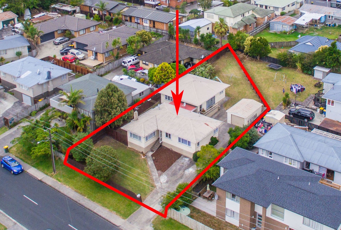 74 Farquhar Road, Glendene, Auckland - Carousel 1