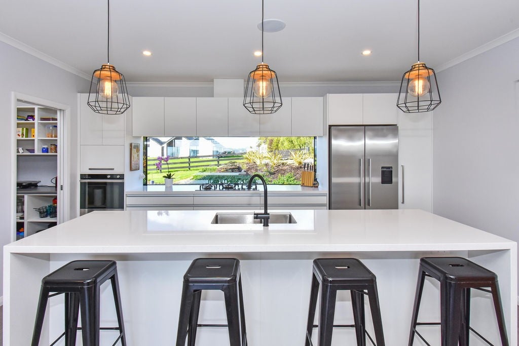 4 Old Orchard Lane, Waiau Pa, Pukekohe - Carousel 1