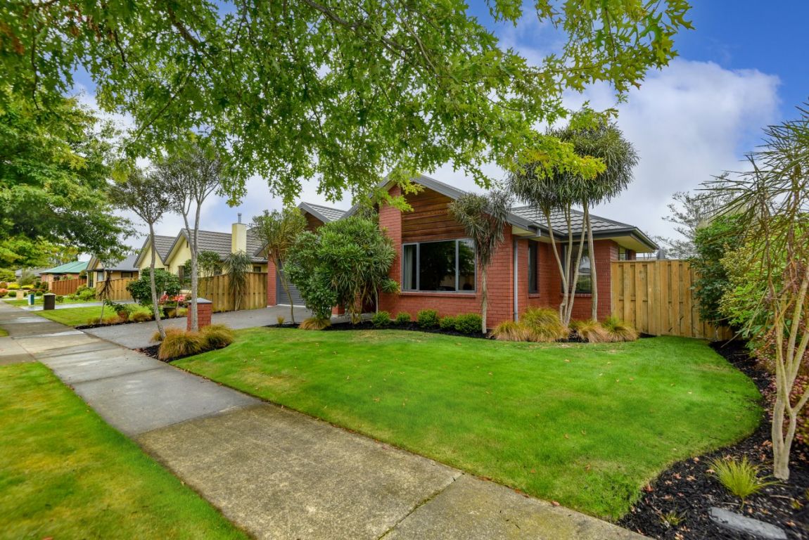 11 Mahlet Street, Northwood, Christchurch - Carousel 2