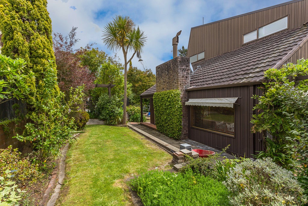 116 Clifton Terrace, Fitzherbert, Palmerston North - Carousel 20