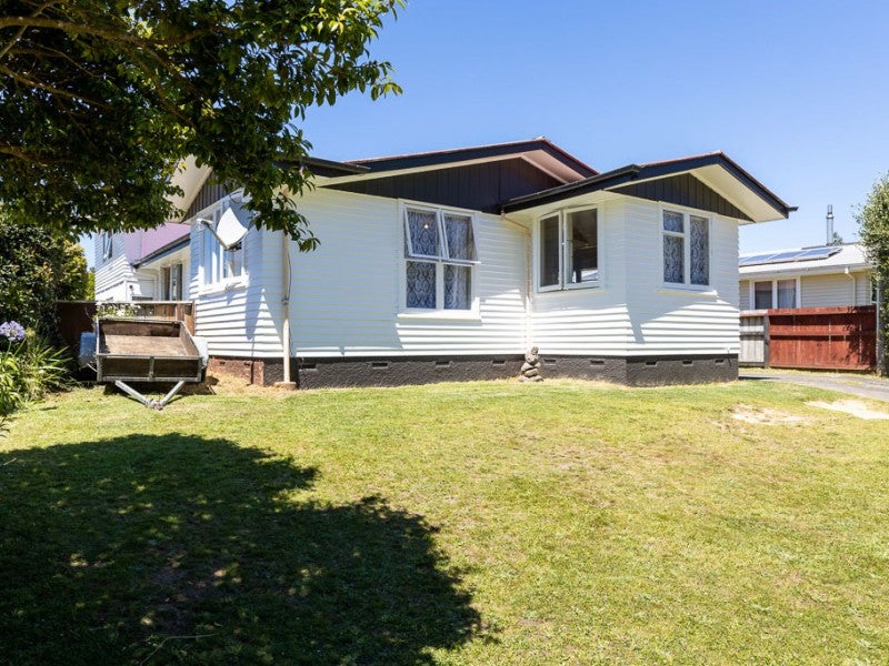 53 Blagdon Road, Blagdon, New Plymouth - Carousel 26