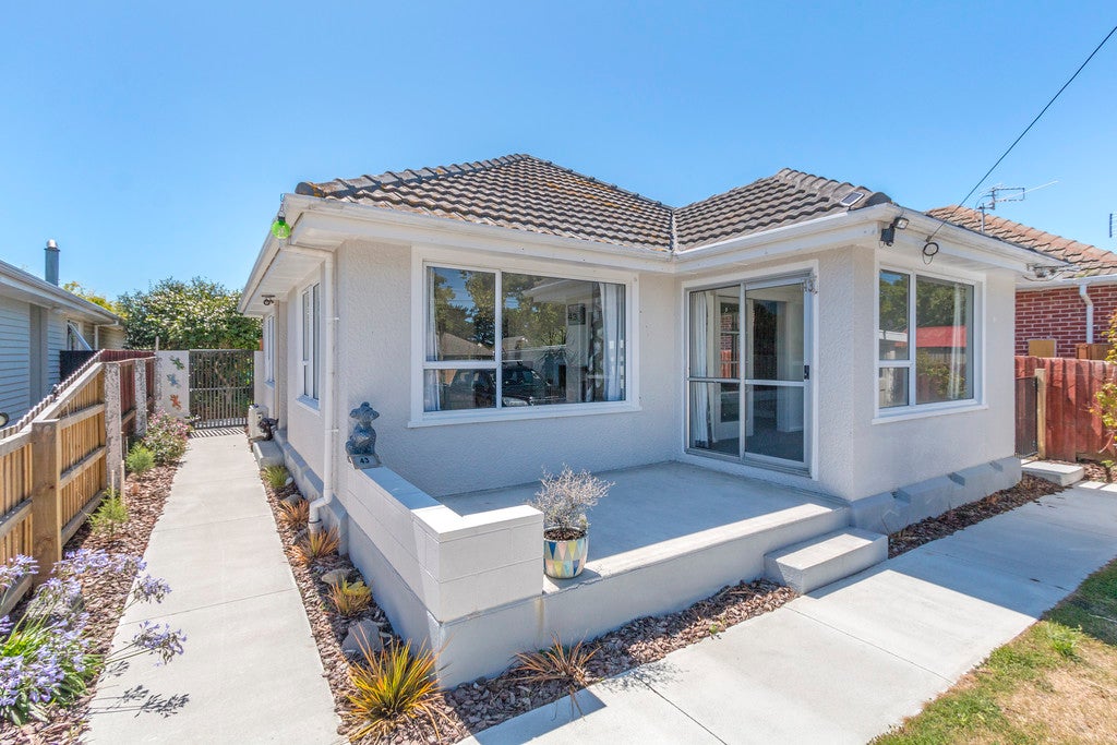 43 Flemington Avenue, North New Brighton, Christchurch - Carousel 1