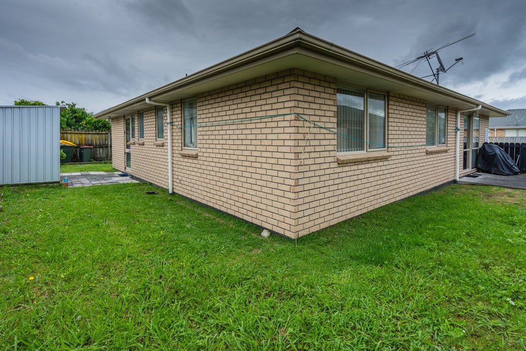 41 Scotts Field Drive, Takanini, Auckland - Carousel 16