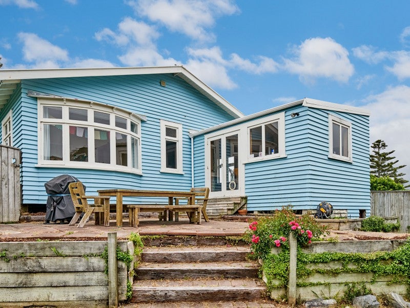 7 Finnimore Terrace, Vogeltown, Wellington - Carousel 1