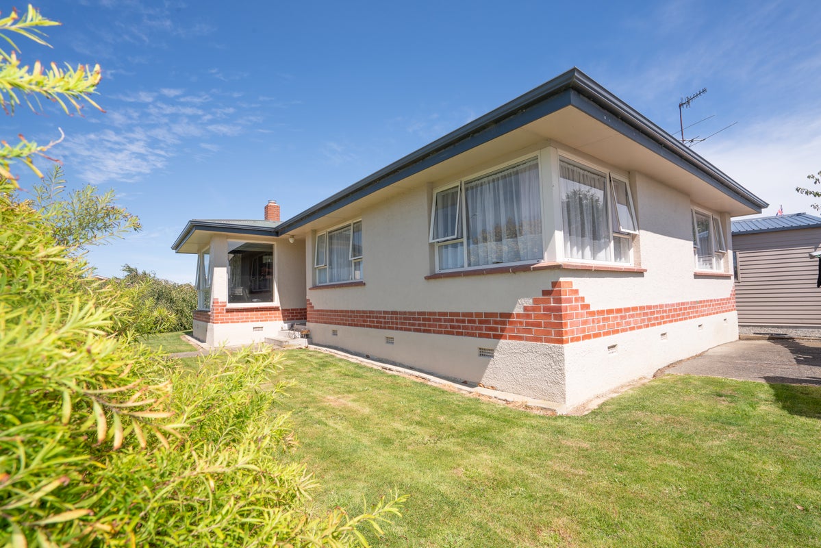 156 Tramway Road, Strathern, Invercargill - Carousel 1