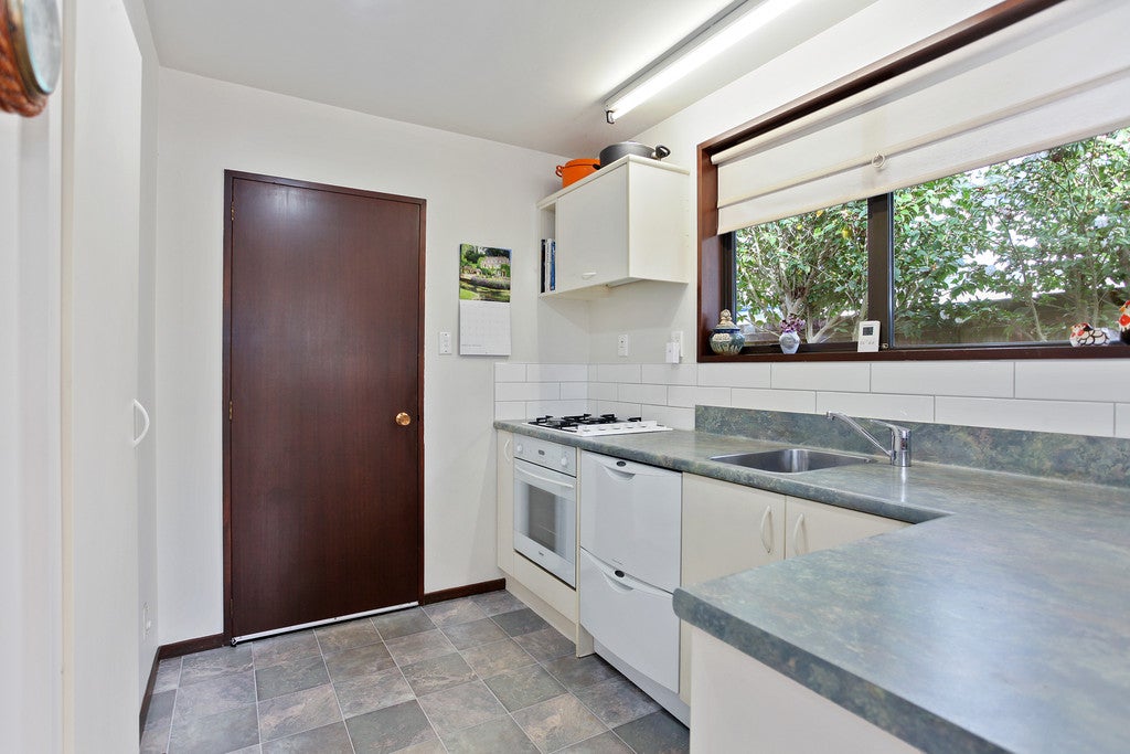 66 Karnak Crescent, Russley, Christchurch - Carousel 2