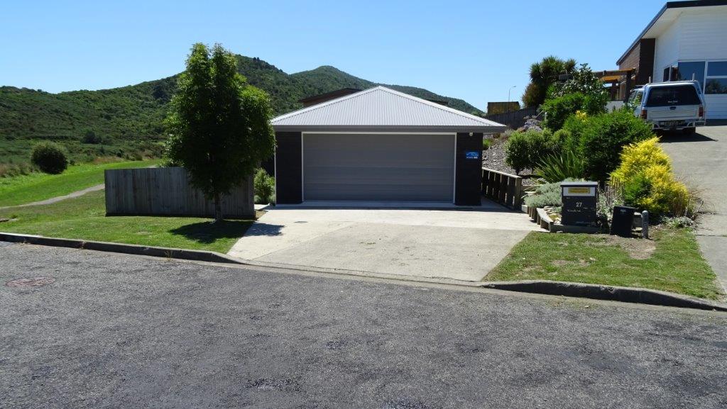 27 Admiralty Place, Waikawa, Picton - Carousel 19