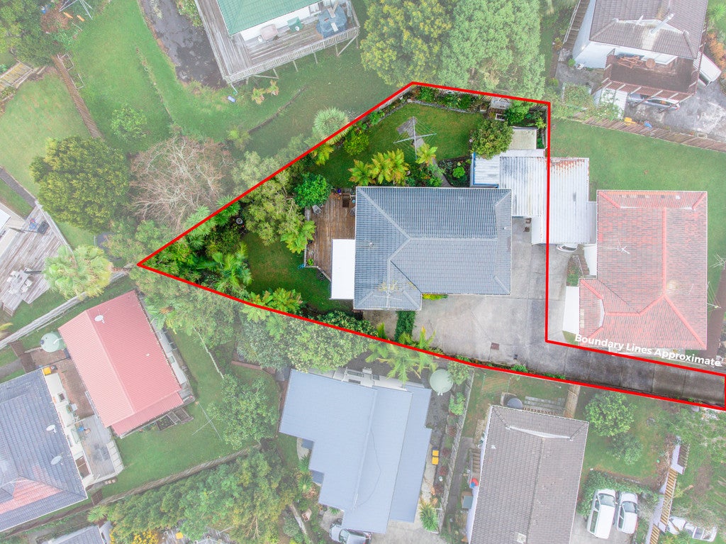 2/11 Spinella Drive, Bayview, Auckland - Carousel 17