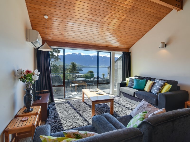135X Fernhill Road, Fernhill, Queenstown - Carousel 1