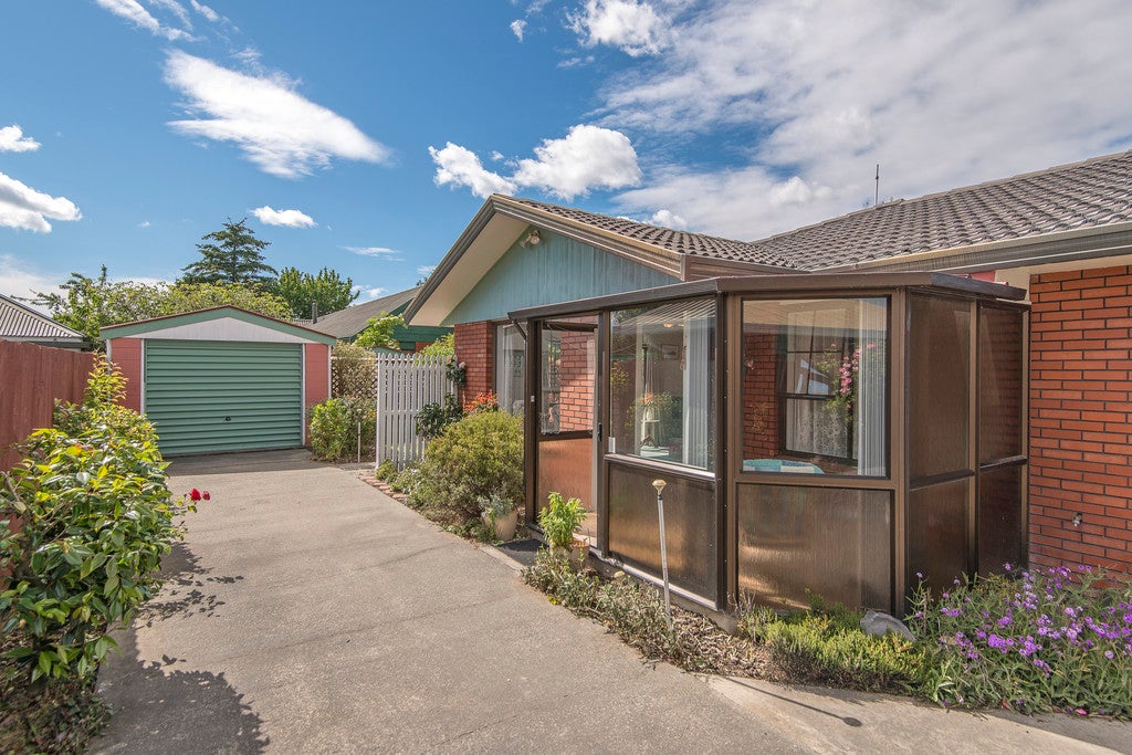 2/50 Dunbarton Street, Redwood, Christchurch - Carousel 1