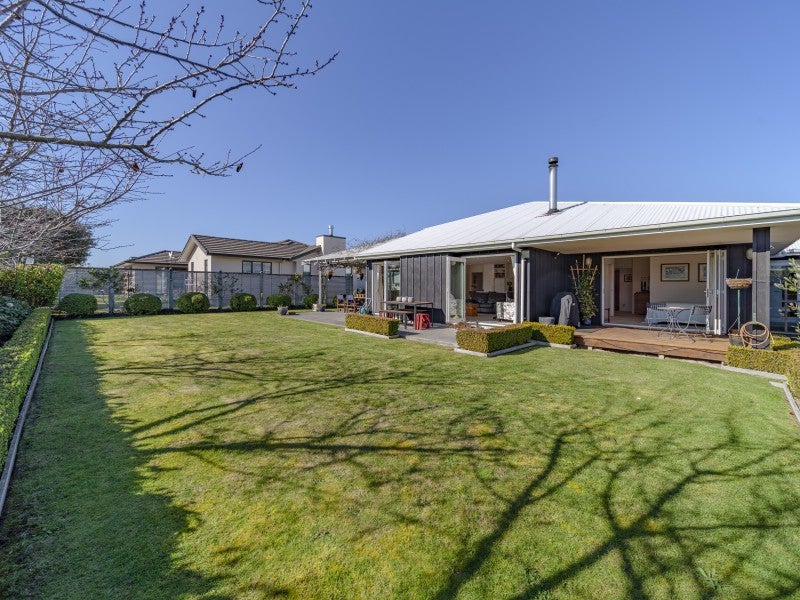 3 Highgrove Place, Waipukurau, Waipukurau - Carousel 1