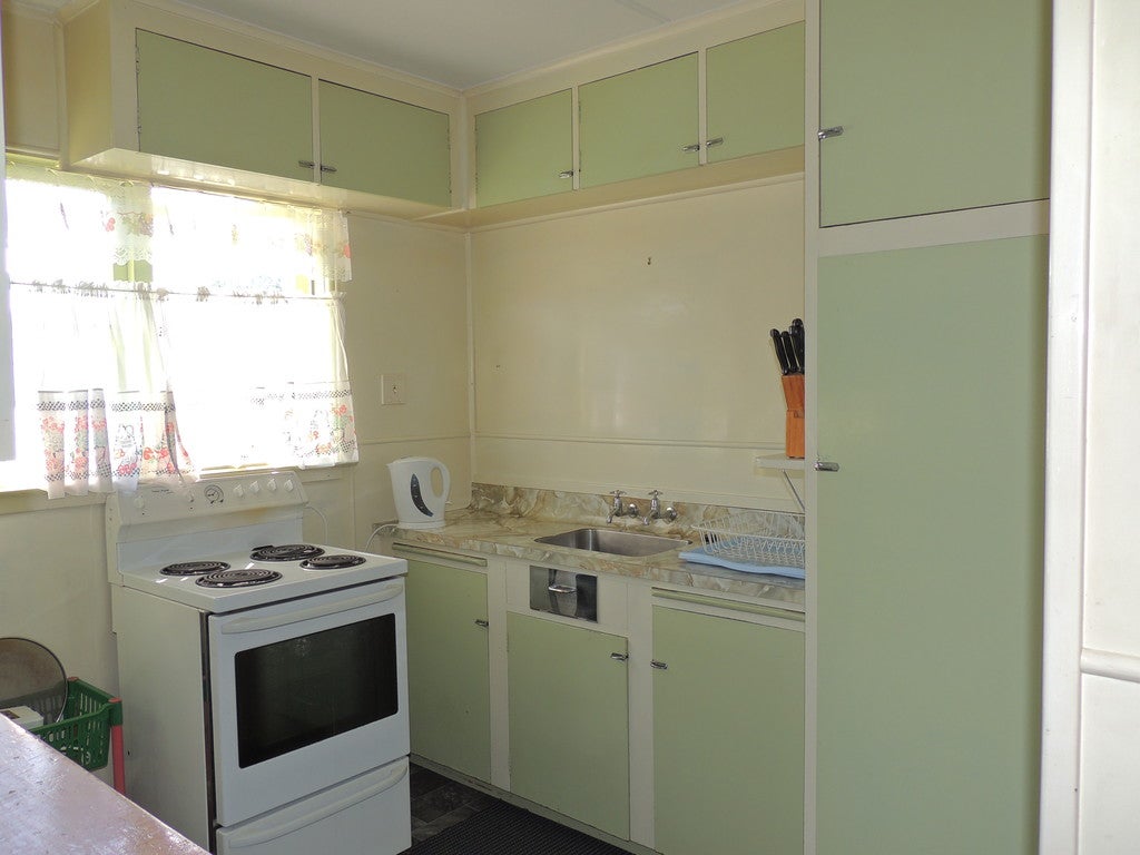 12 Barrett Place, Carterton - Carousel 2