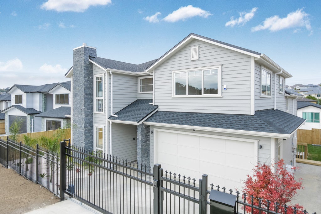 23 Lagonda Rise, Oteha, Auckland - Carousel 1
