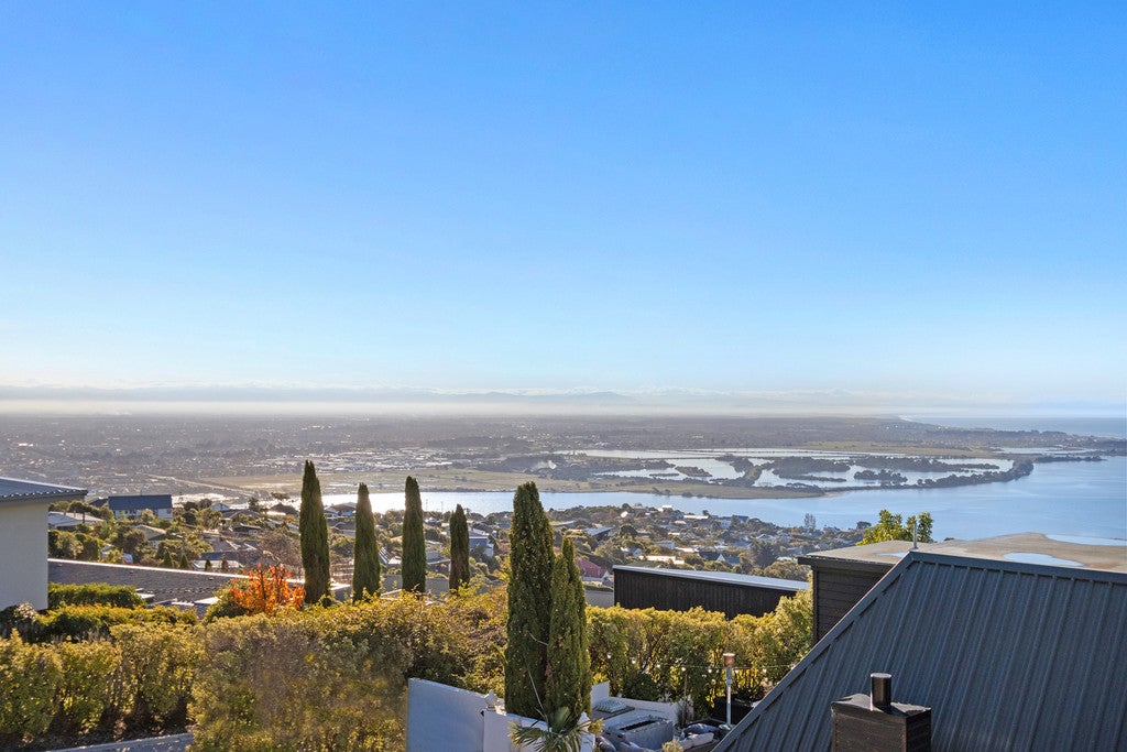 21 Belleview Terrace, Mount Pleasant, Christchurch - Carousel 26