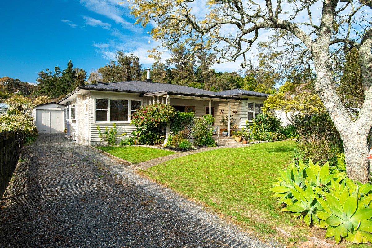 17 Kingsley Street, Whataupoko, Gisborne - Carousel 1