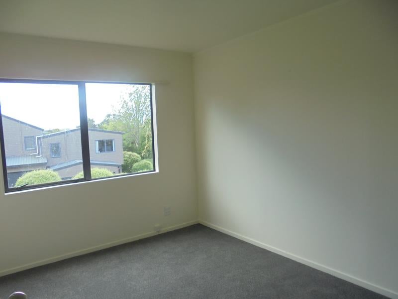 13/3 Erewhon Place, Birkdale, Auckland - Carousel 6