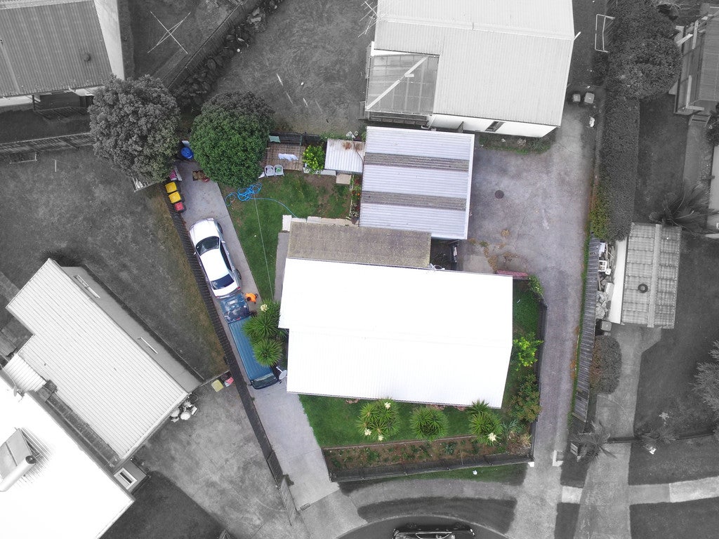 1/5 Clarice Place, Takanini, Auckland - Carousel 12