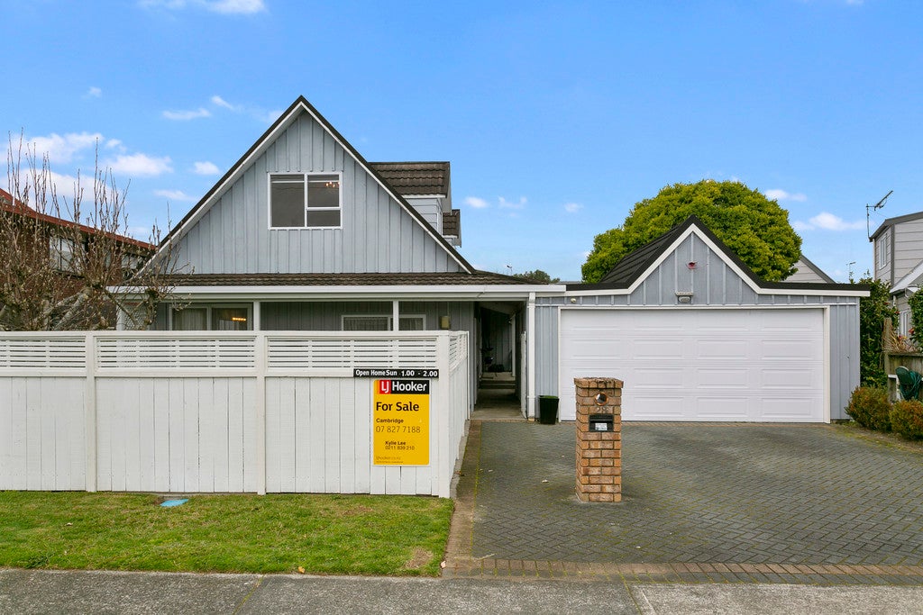 28 Kingsley Street, Leamington, Cambridge - Carousel 1