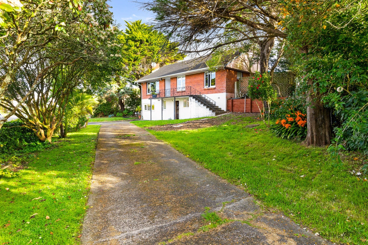 3 Rerewai Place, Kelston, Auckland - Carousel 1