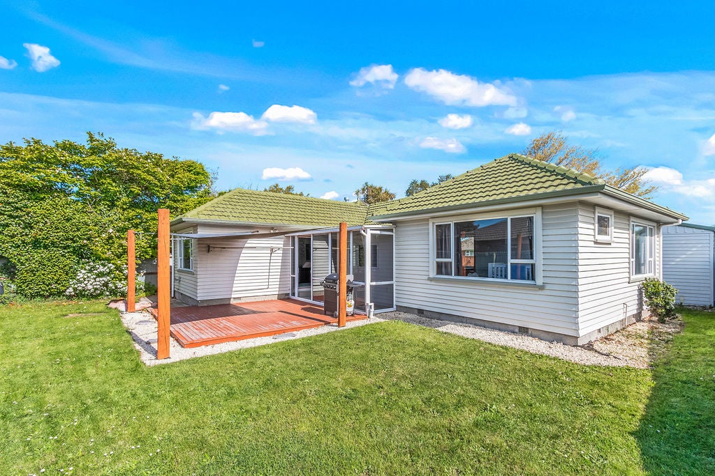 6 Wycola Avenue, Hei Hei, Christchurch - Carousel 1