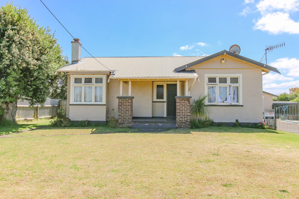 53 Bamber Street, Castlecliff, Whanganui - Carousel 1
