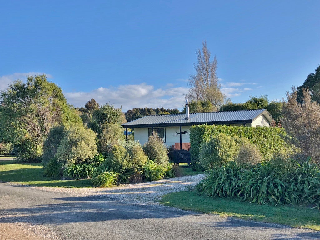 2 Prior Road, Parapara, Collingwood - Carousel 20
