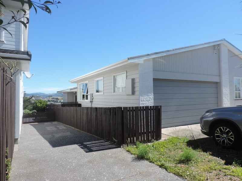 62 Eskdale Road, Papakowhai, Porirua - Carousel 21