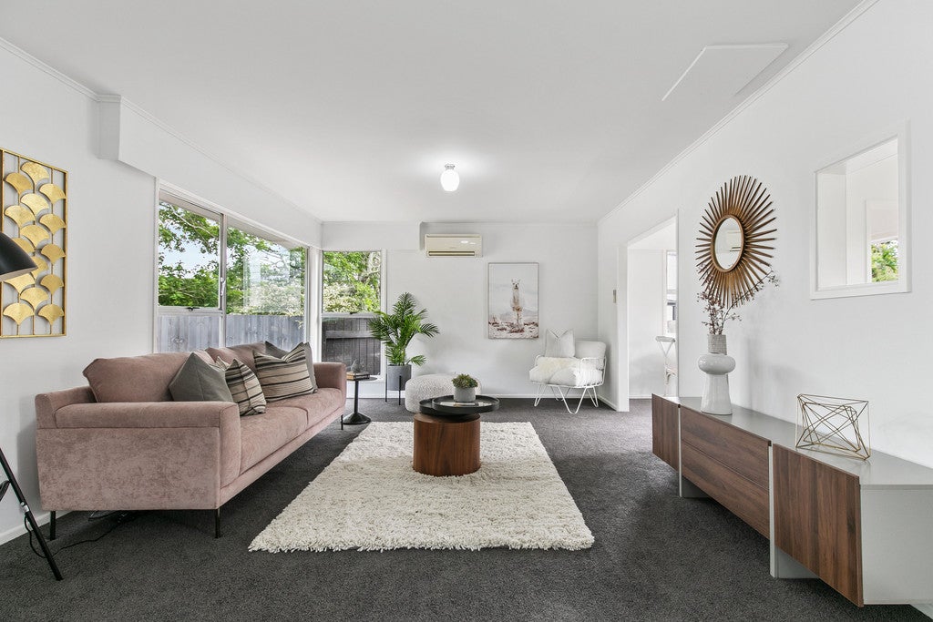 1/38 Hellyers Street, Birkdale, Auckland - Carousel 1