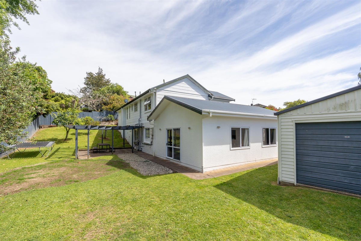 24 Mansel Avenue, Hillcrest, Hamilton - Carousel 22