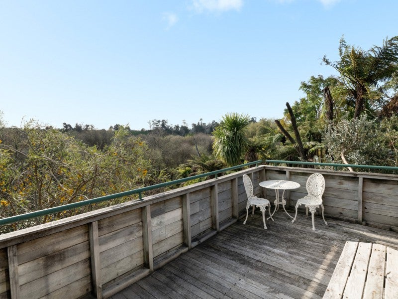 7 Lagoon Place, Poike, Tauranga - Carousel 2