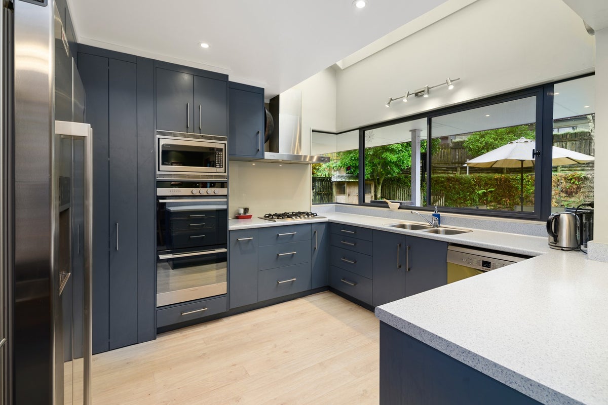5 Janet Place, Lynmore, Rotorua - Carousel 2