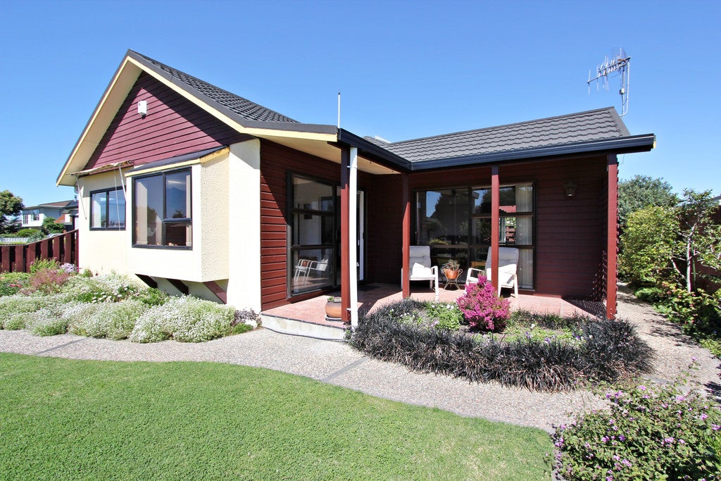 31B Laurent Place, Greenmeadows, Napier - Carousel 1