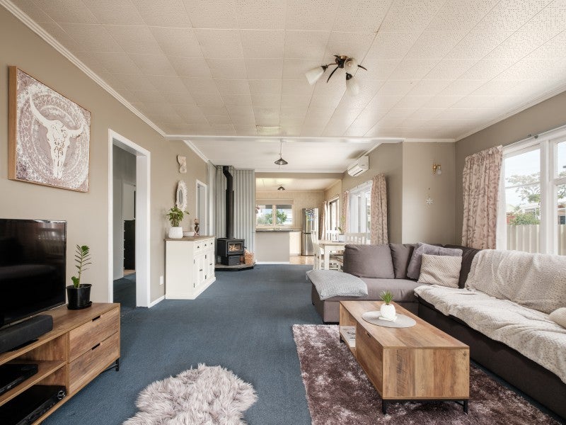 206 Clifford Street, Whataupoko, Gisborne - Carousel 1