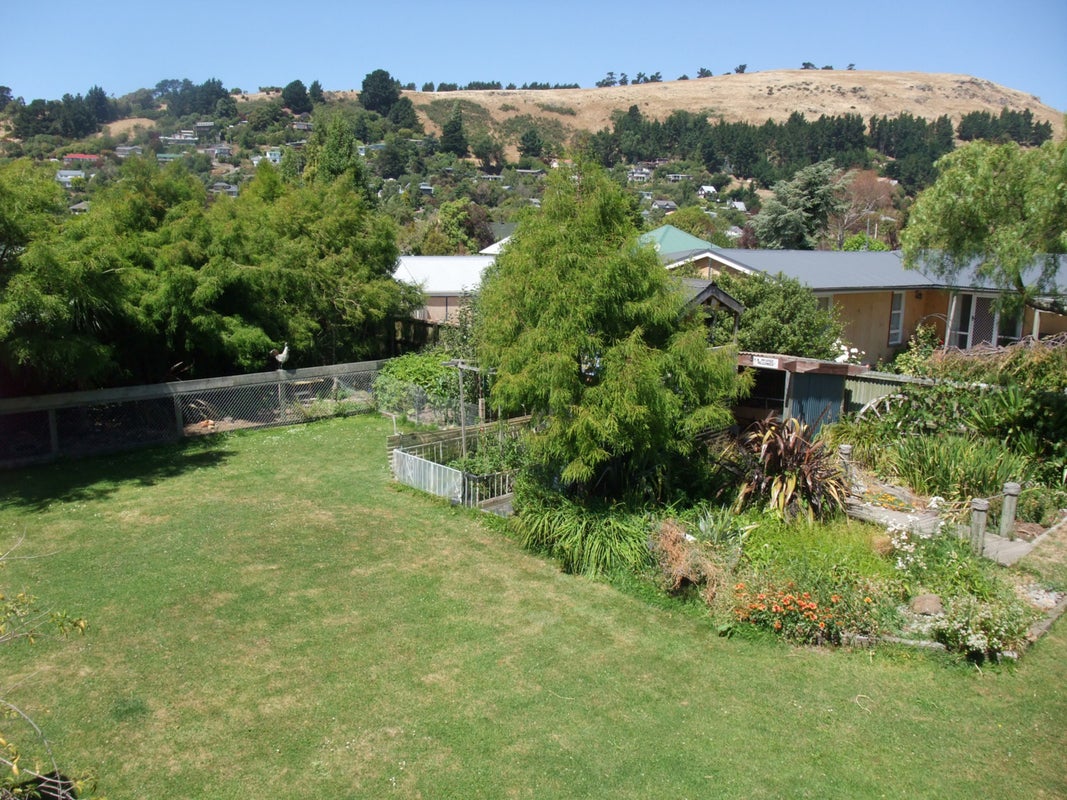 27 Albert Terrace, Saint Martins, Christchurch - Carousel 1