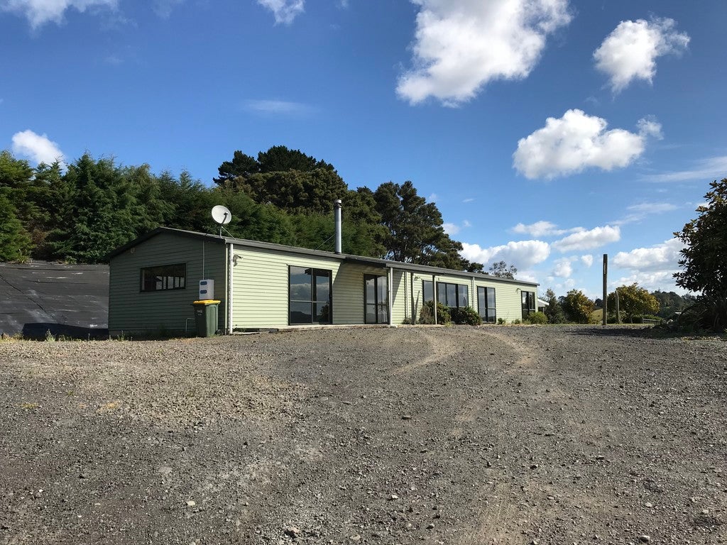 177 Coatesville-Riverhead Highway, Albany - Carousel 1