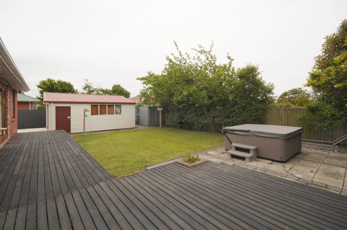 6 Newport Street, Avondale, Christchurch - Carousel 2