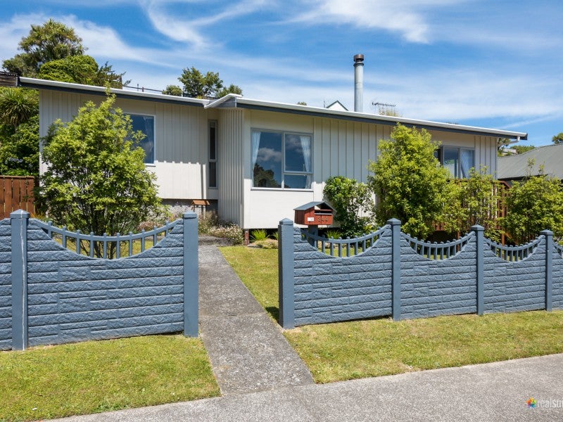 244 Major Drive, Kelson, Lower Hutt - Carousel 1
