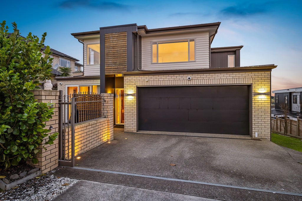 77 Travis View Drive, Fairview Heights, Auckland - Carousel 2
