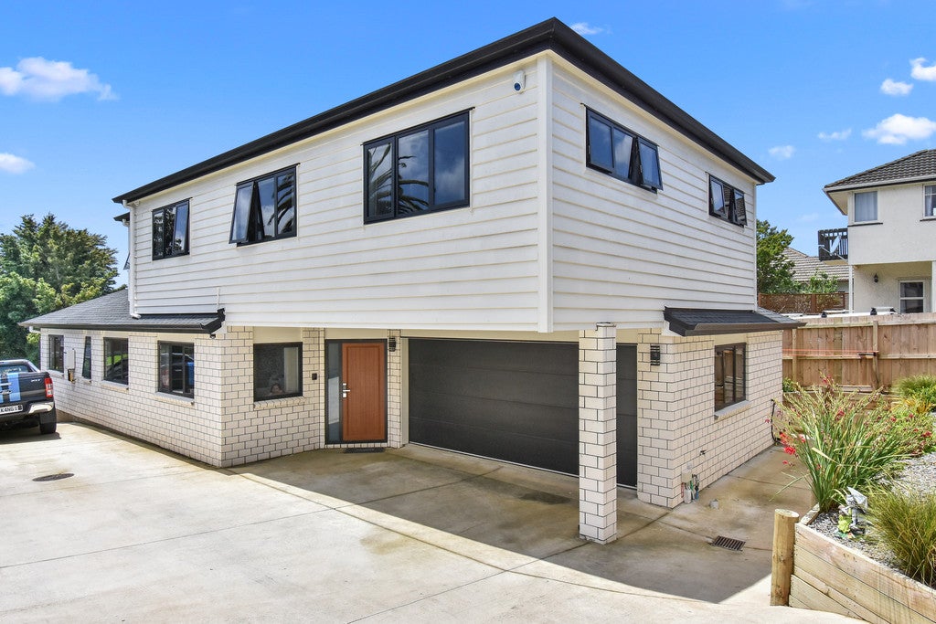 8A Wilmay Avenue, Papatoetoe, Auckland - Carousel 1