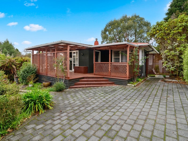 22 Gallagher Street, Springfield, Rotorua - Carousel 1