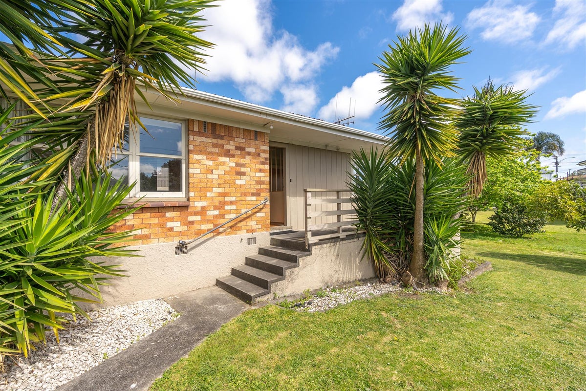 4A Menzies Street, Beerescourt, Hamilton - Carousel 1