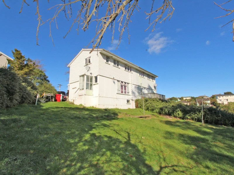 12 Lincoln Grove, Cannons Creek, Porirua - Carousel 26