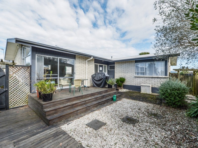 42 Dalton Crescent, Dinsdale, Hamilton - Carousel 2
