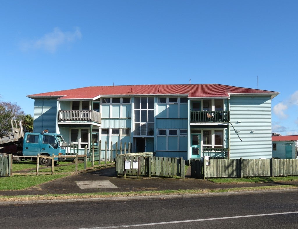 115 Talbot Street, Whanganui East, Whanganui - Carousel 1