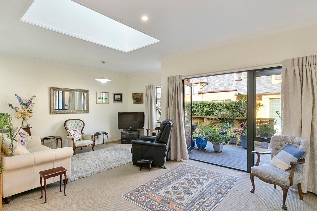 52 Futuna Close, Karori, Wellington - Carousel 2