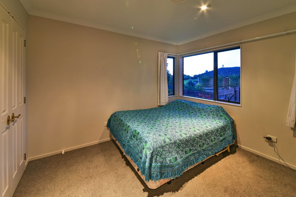 51 Bellville Drive, Clendon Park, Auckland - Carousel 14