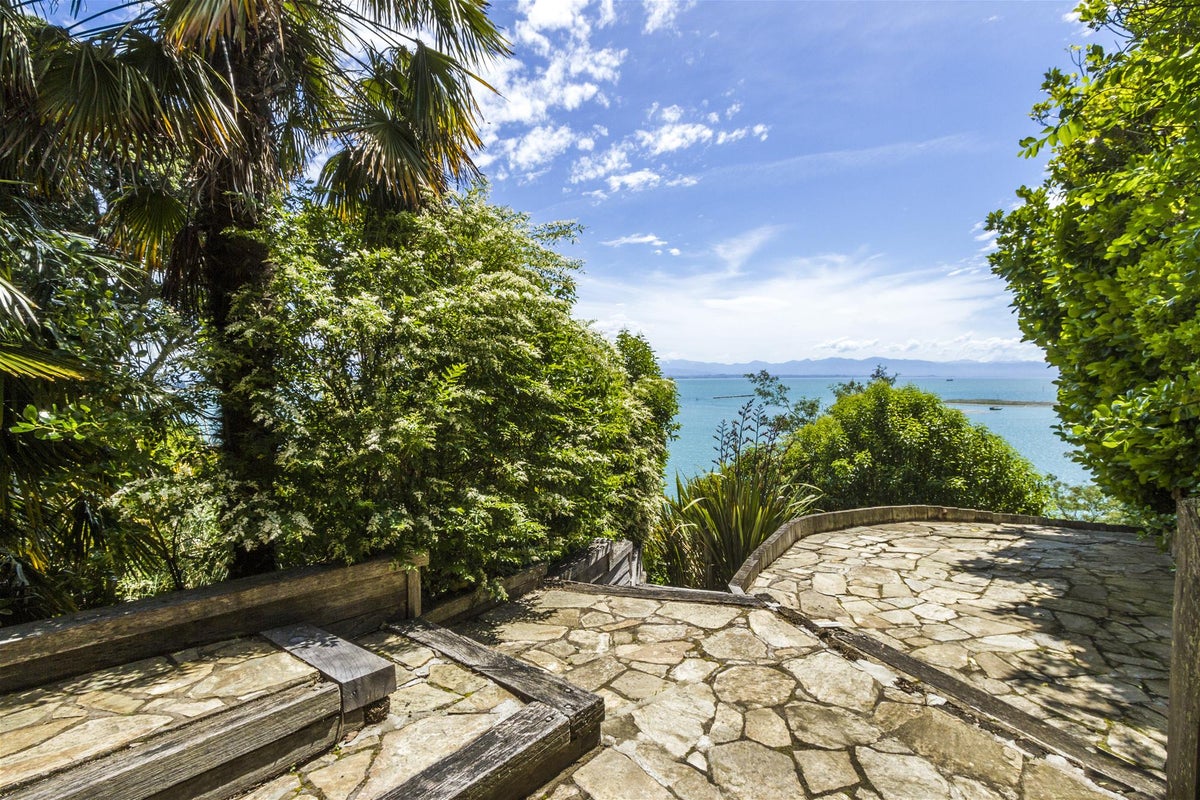108 Queens Road, Stepneyville, Nelson - Carousel 20