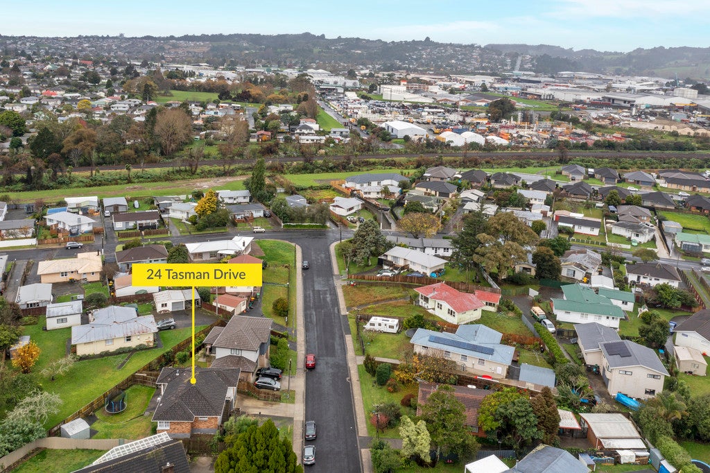24 Tasman Drive, Opaheke, Papakura - Carousel 14